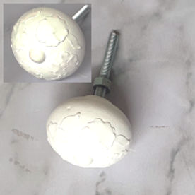 White Resin Flourish