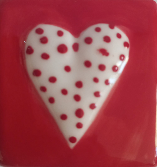 Mosaic Insert White Heart with Red Dots 50x50