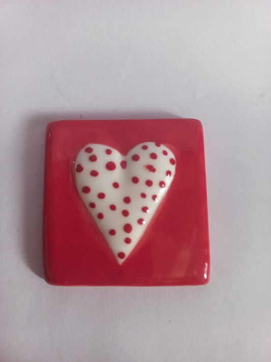 Mosaic Insert White Heart with Red Dots 50x50