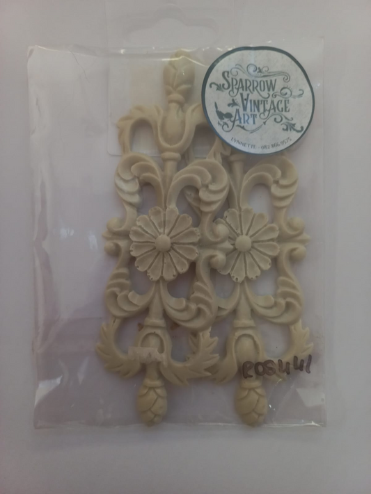 Resin Daisy Scroll