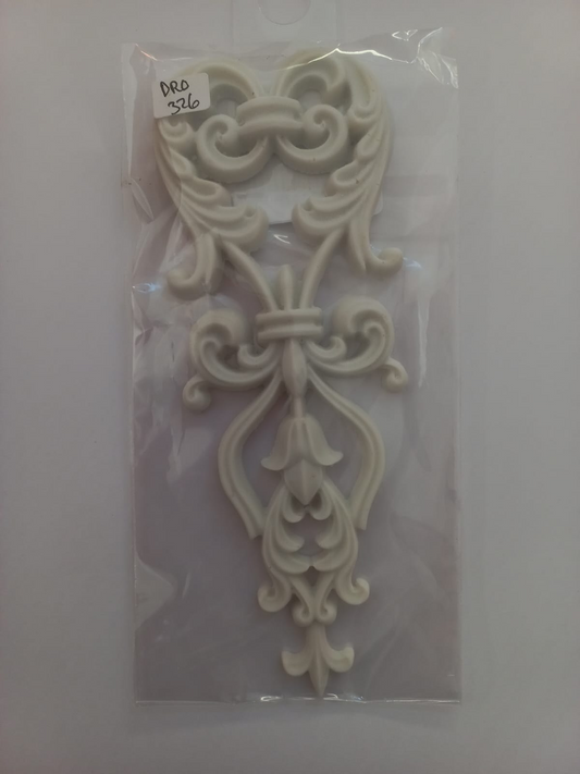 Resin Ornate Scroll 2